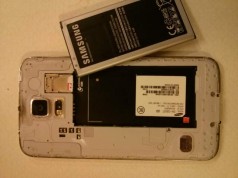 Samsung Galaxy S5 Allegedly Catches Fire Galaxy S5 Caught Fire