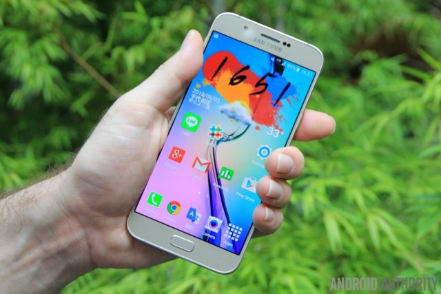 samsung-galaxy-a8-2-1-840x560