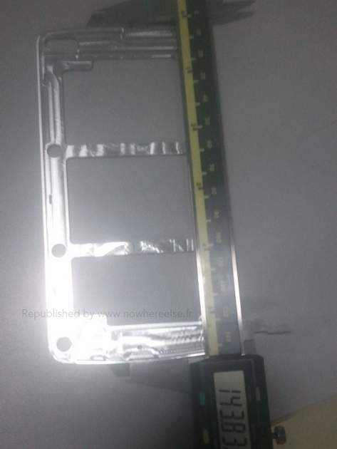 Samsung Galaxy S5 Cadre 05 Is this Galaxy S5 aluminum body?