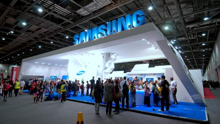 Samsung Booth